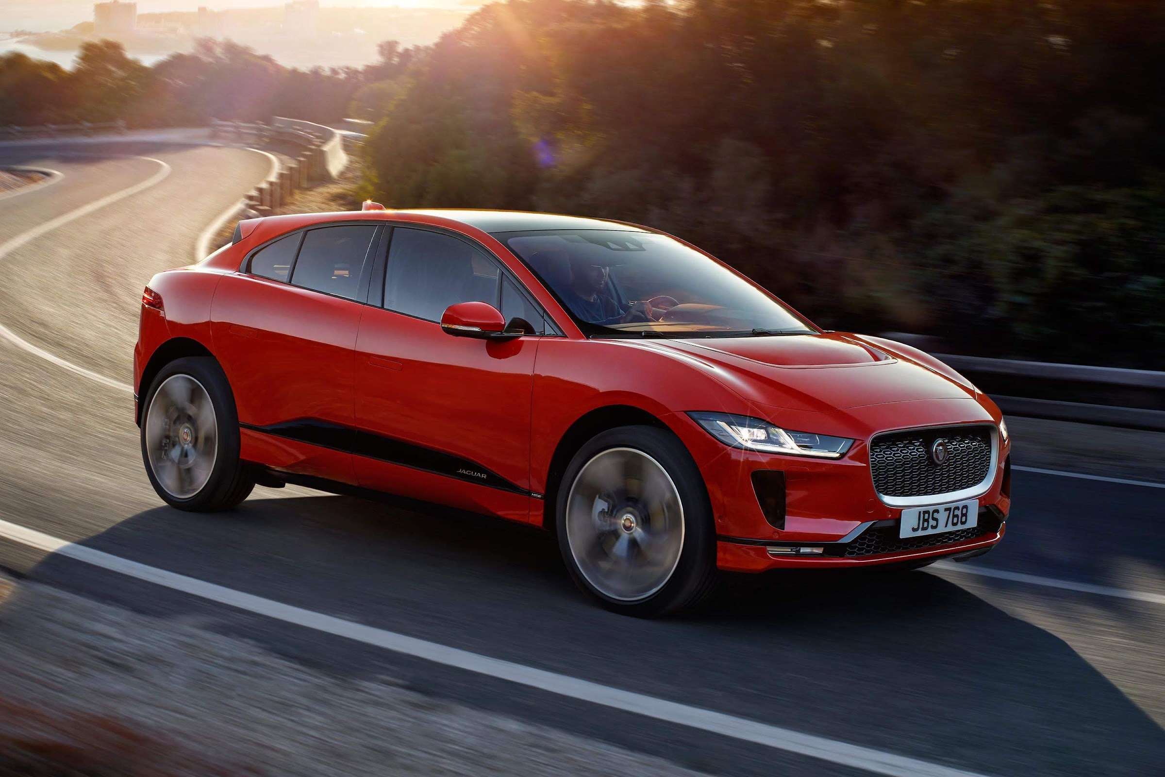 Jaguar I-Pace (508 км)