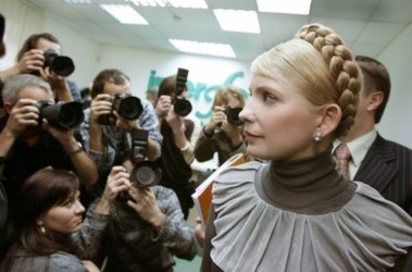 26 червня 2008, 14:38 Переглядів:   Прем'єр-міністр Юлія Тимошенко піднялася з шахти імені Фрунзе в Ровеньках на поверхню