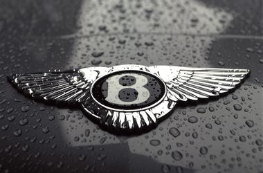 13 серпня 2014 року, 5:06 Переглядів:   Bentley створює найшвидший позашляховик в світі