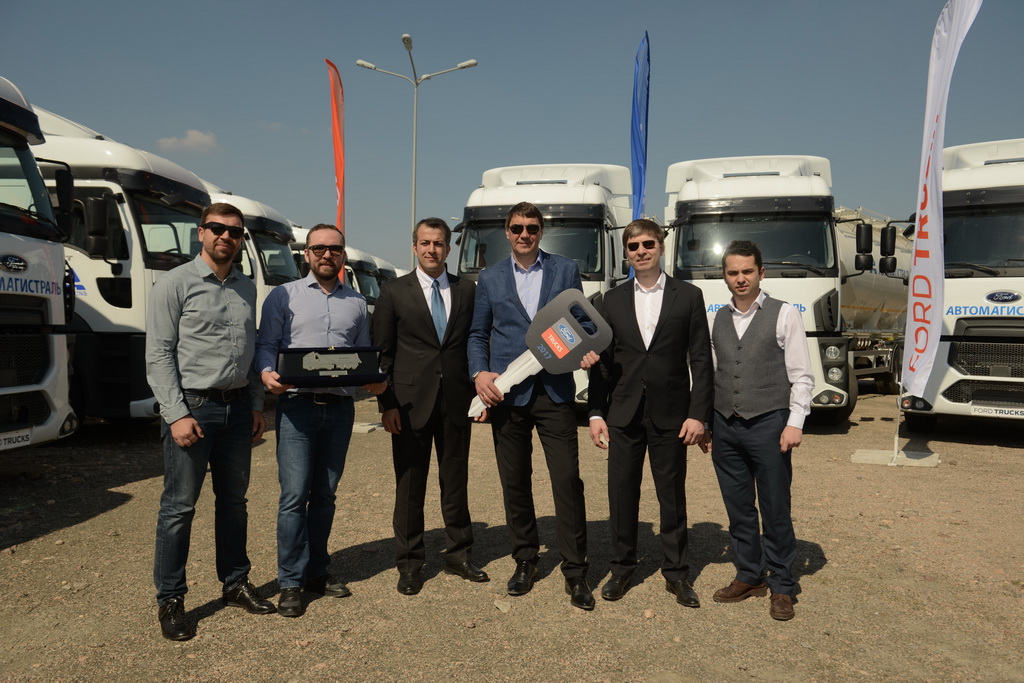 Компанія АВТЕК - офіційний дилер автомобілів Ford Trucks в Україні, повідомила про передачу компанії «Автомагістраль» великої партії автомобілів (60 шт