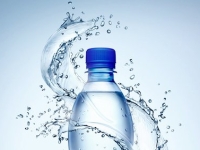 Дієта на мінеральній воді аж ніяк не передбачає, що протягом певного періоду ви будете пити лише воду