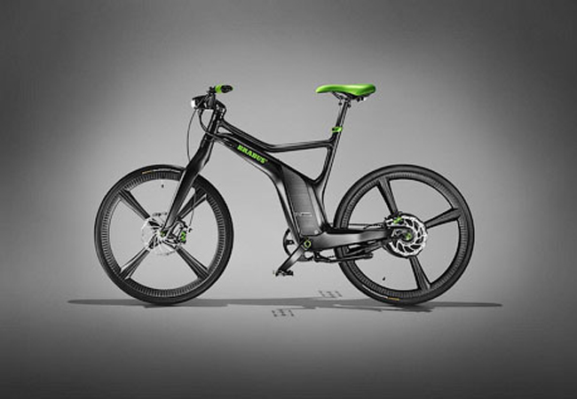 До кінця поточного року звичайний електричний велосипед Smart і версію Brabus почнуть продавати в 12 країнах світу