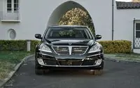 7 місце: Hyundai Equus   Лімузин вартістю в річну зарплату шофера