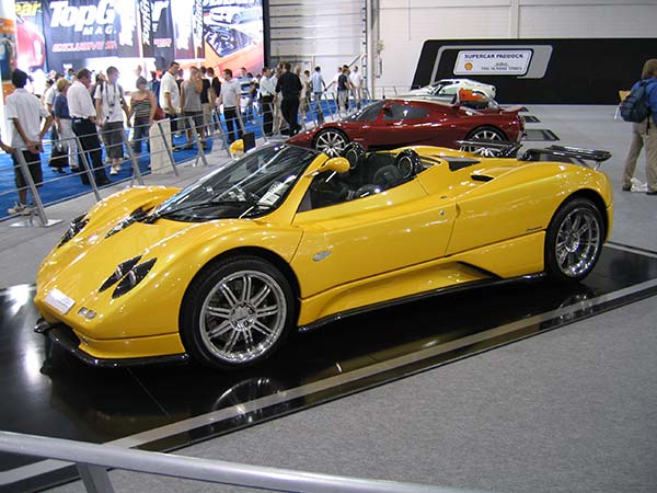 Pagani Zonda Cinque Roadster - 1, 85 мільйонів $