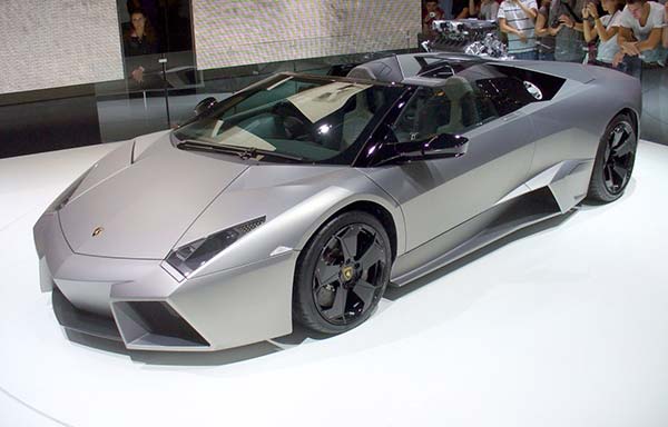 Lamborghini Reventon - 2 мільйони $